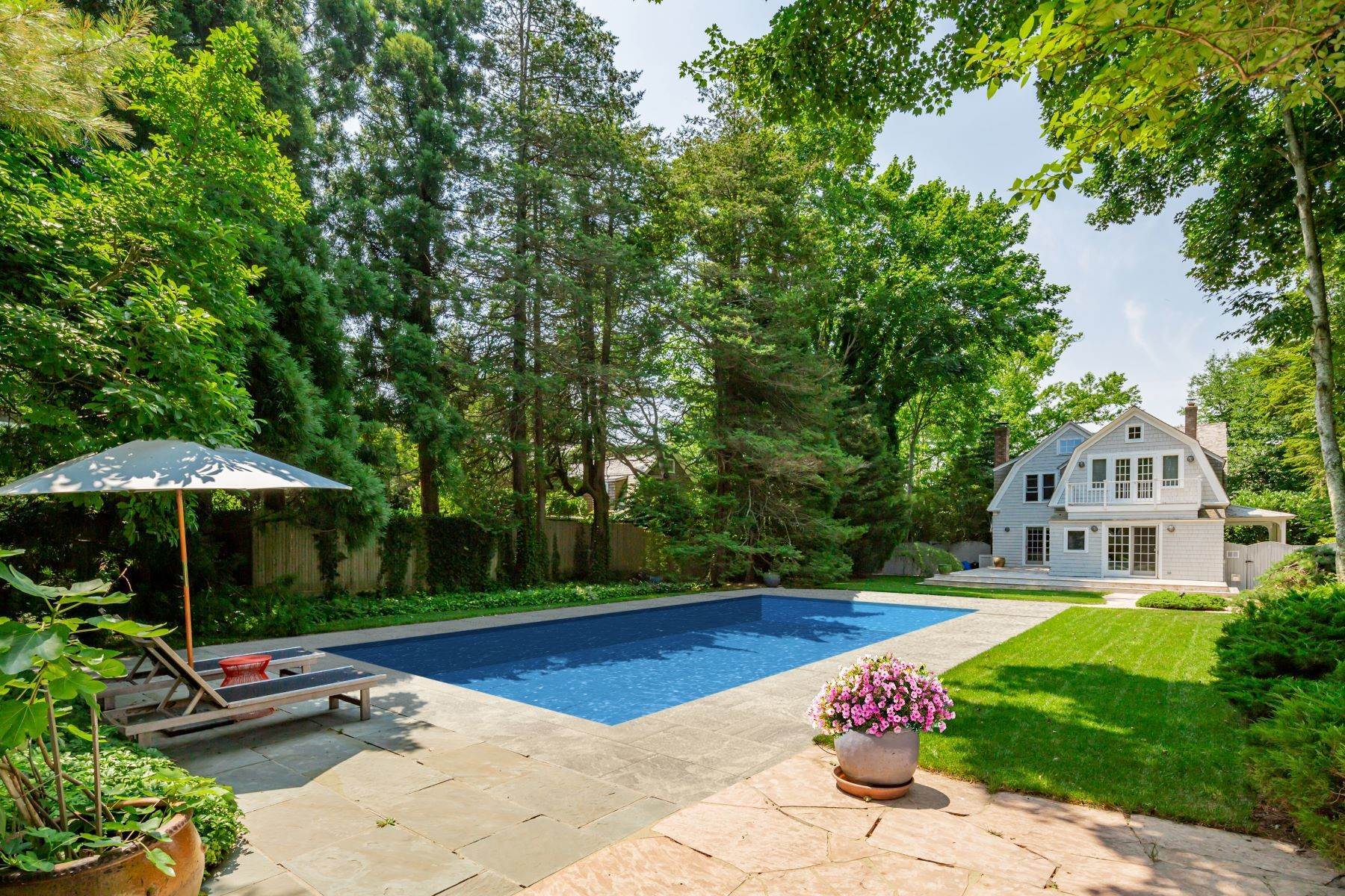 Single Family Homes for Sale at East Hampton Estate Area East Hampton Estate Area, East Hampton, New York 11937 United States