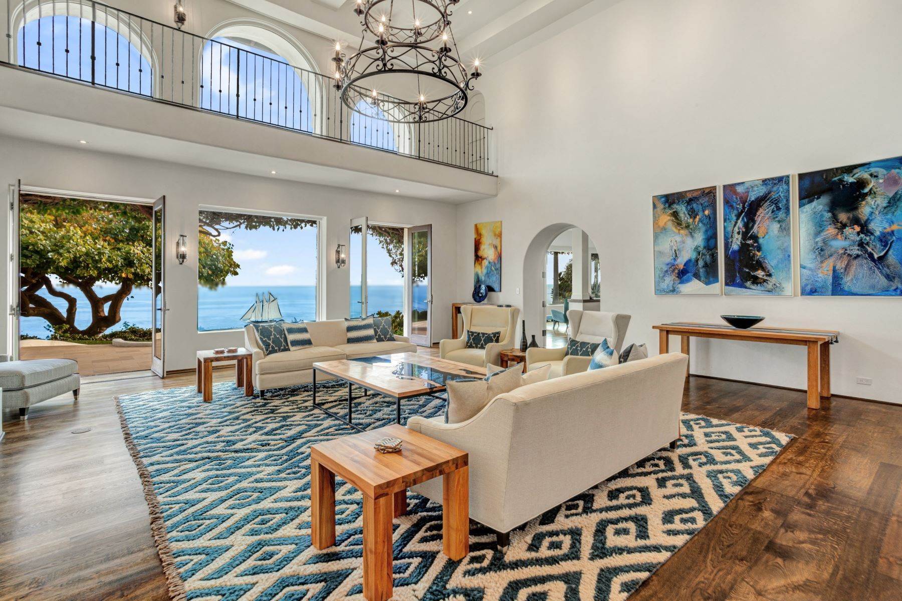 6. Single Family Homes for Sale at Malibu Ocean Estate Malibu Ocean Estate, Malibu, California 90265 United States
